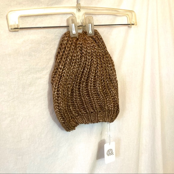 Metallic Slouchy Beanie - Picture 4 of 5